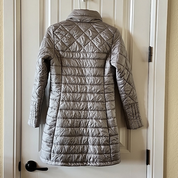 Women's Silver XS Patagonia Puff Coat - Picture 2 of 6